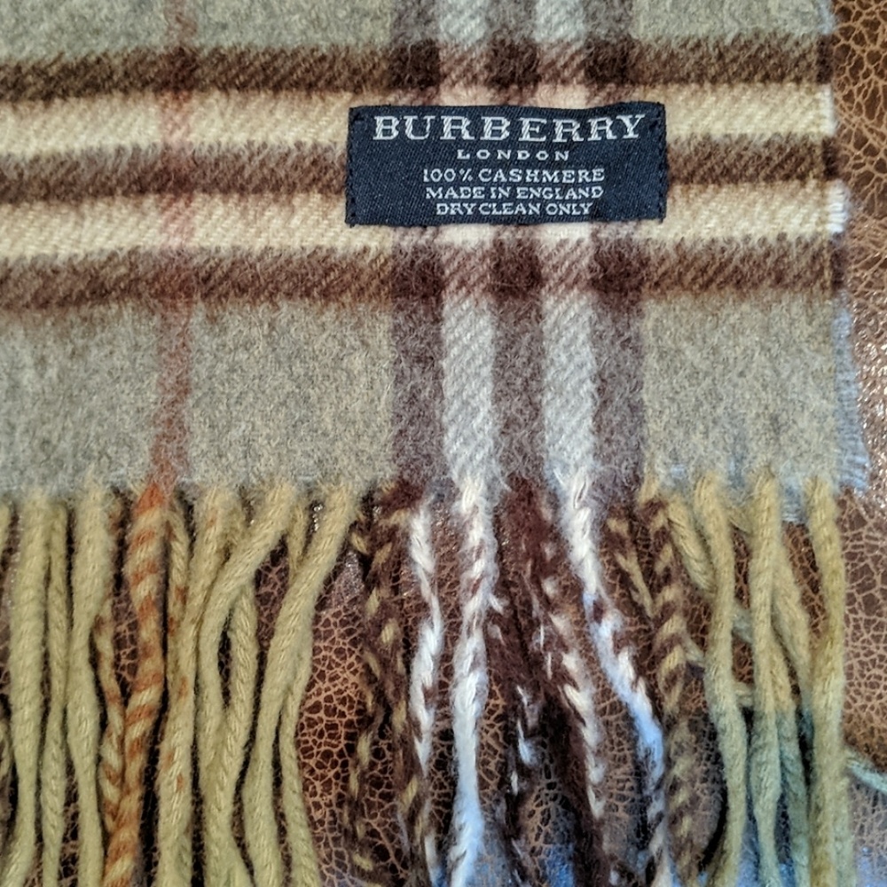 Burberry Green/Brown 100% Cashmere Scarf - Picture 2 of 4